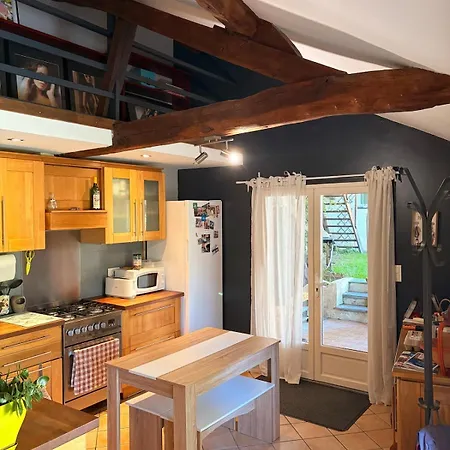 L'etable Des Terrasses Perchees Sur La Riviere Holiday home *